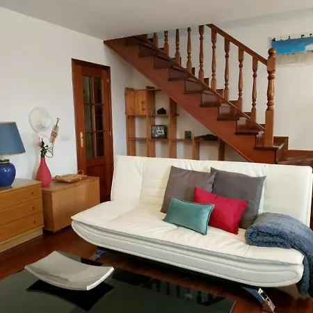 Appartement Hhc - Duplex Concheiros, 4 Bedrooms, 3 Bathroom, A 700m De La Catedral *